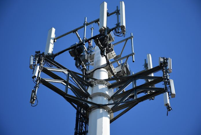 Cell Tower Stocks Can Provide Income and Stability