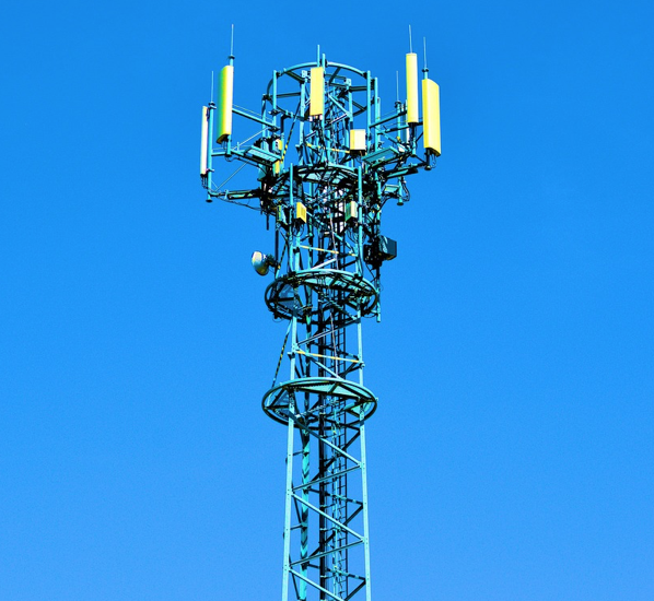 Are Cell Tower Stocks Calling? Yields up to 13%